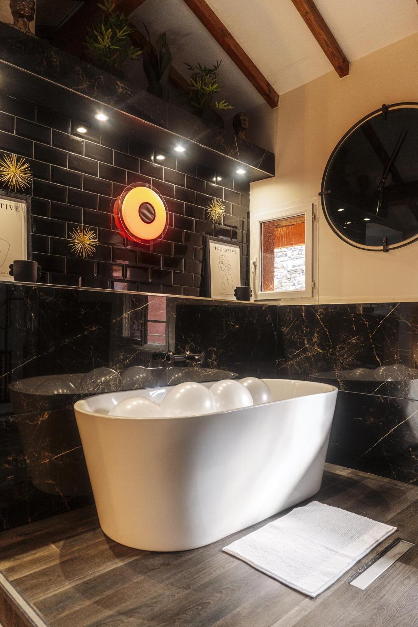 Appart Hotel Le 8 La Suite - Parking Gratuit - Mâcon Kültér fotó